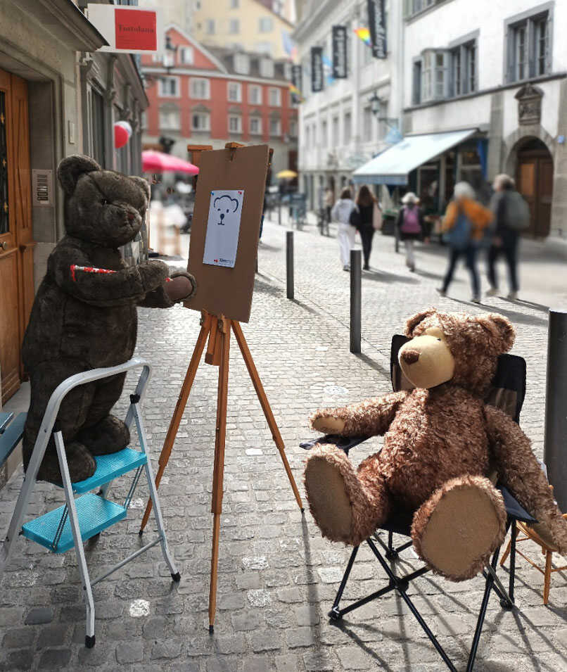 Bär beim Malen